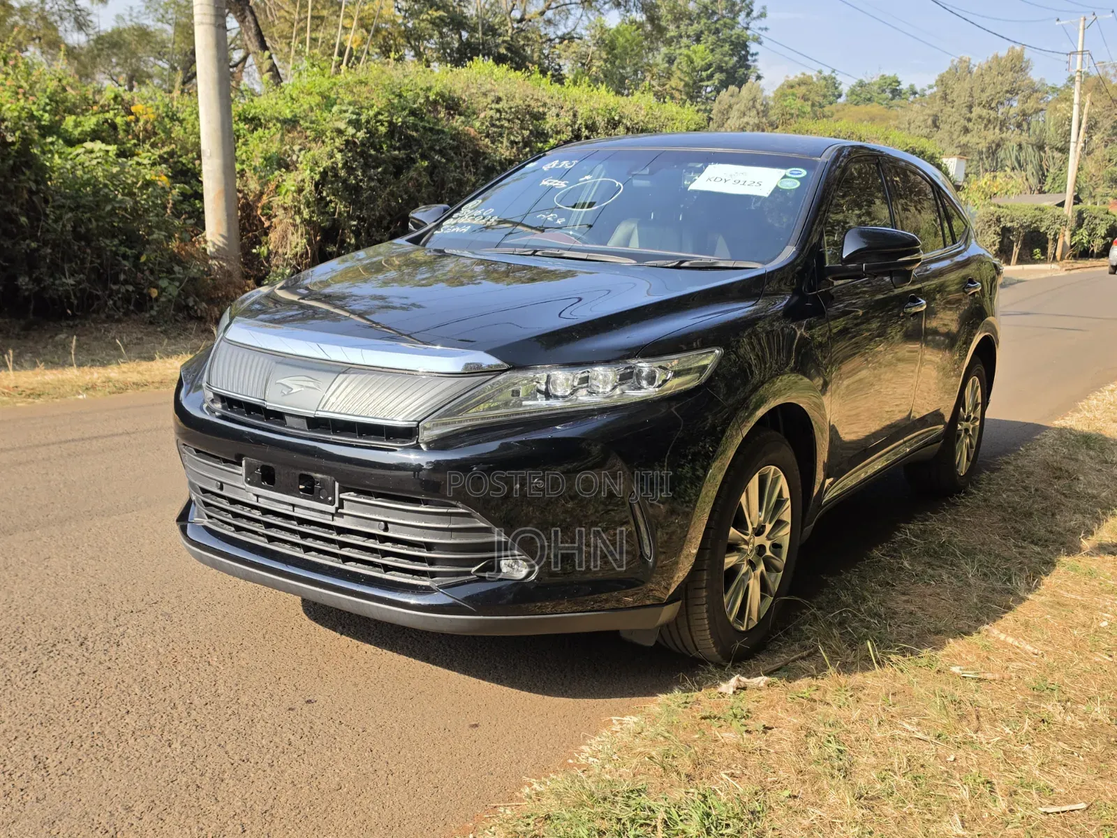 Toyota Harrier 2.0 2020 Black