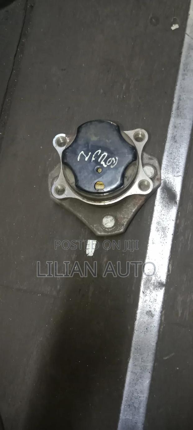 NV200 Rear Wheel Hub