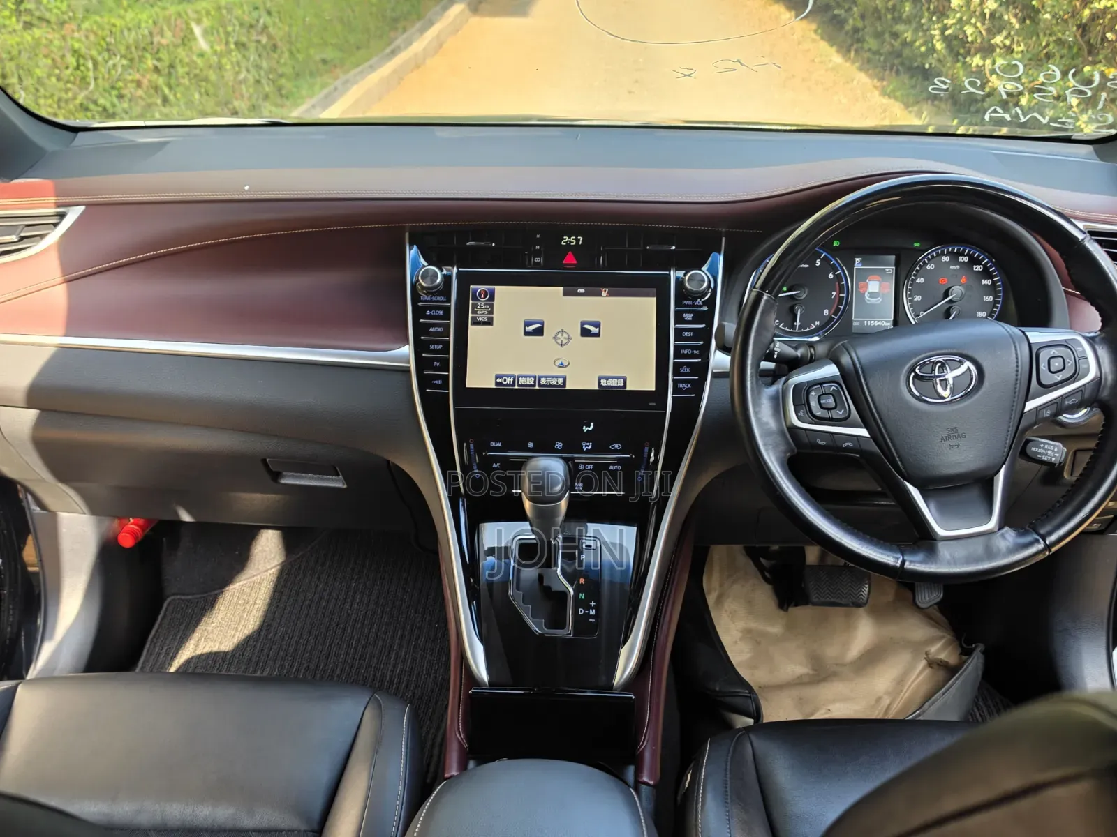 Toyota Harrier 2.0 2020 Black