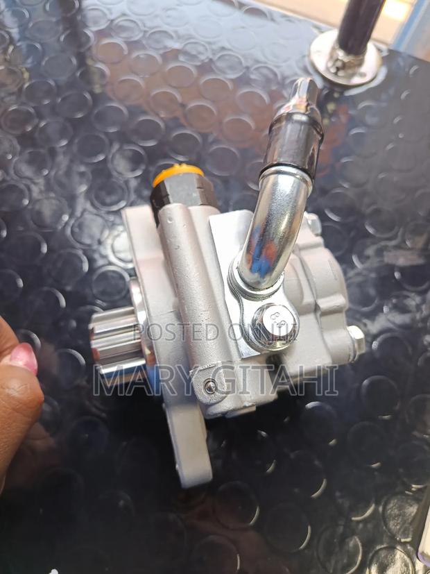 Power Steering Pump 7l - main view