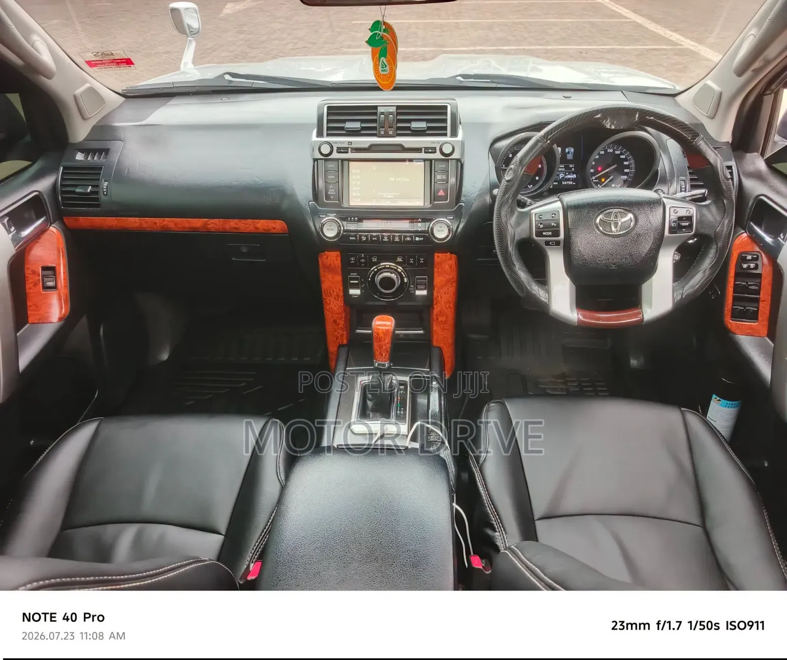 Toyota Land Cruiser Prado 2017 Silver