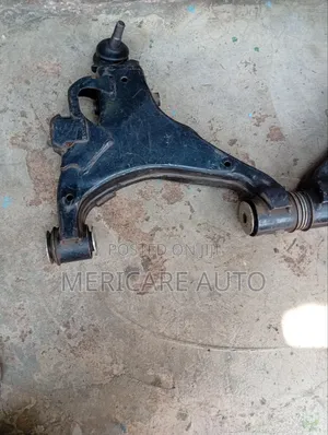 Lower Suspension Land Cruiser 200