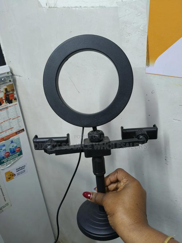 Table Stand With a 6inches Ring Fill Light - thumbnail 2