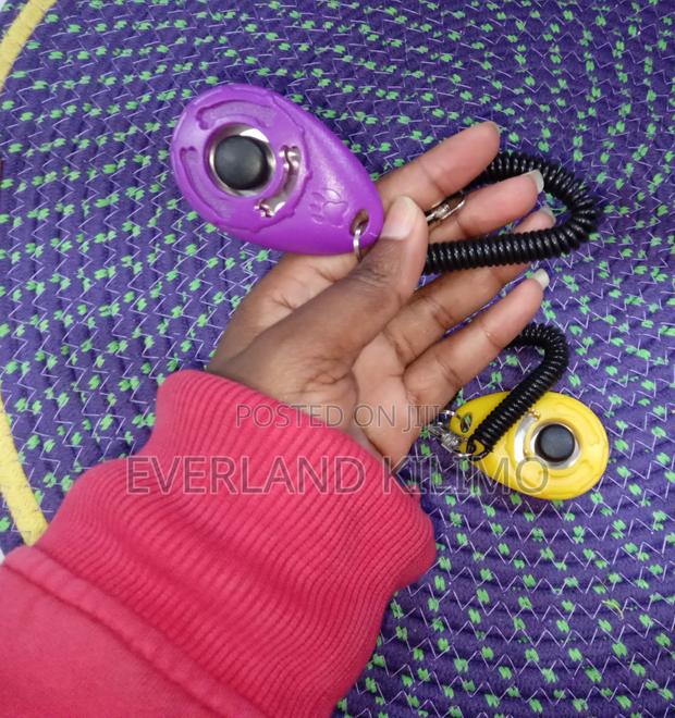 Wrist Strap Dog Training Clicker - main view