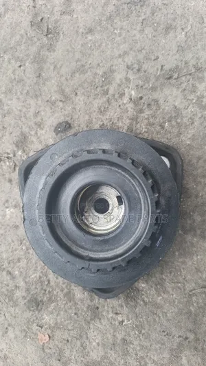 Mazda CX-5 Supporting Shock Mountain
