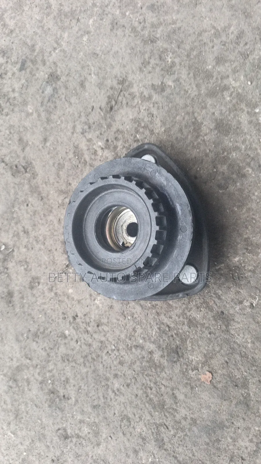 Mazda CX-5 Supporting Shock Mountain