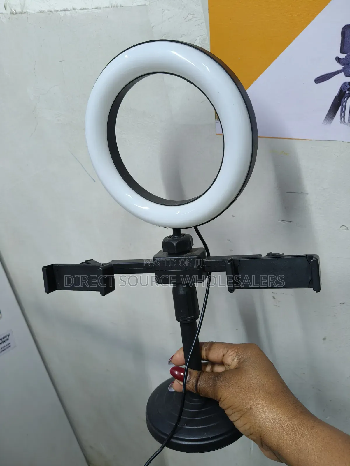 New High Quality Portable Selfie Light With 2holders