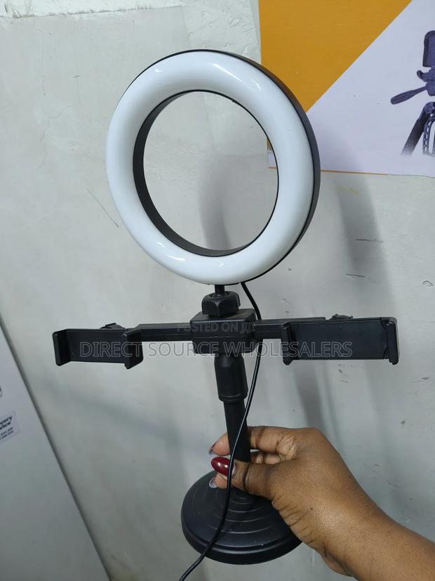 New High Quality Portable Selfie Light With 2holders - main view