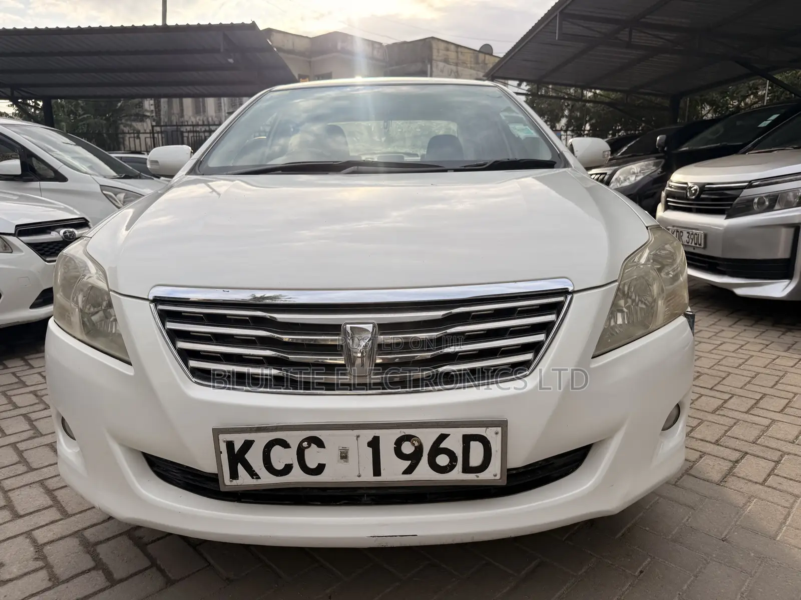 Toyota Premio 2009 White