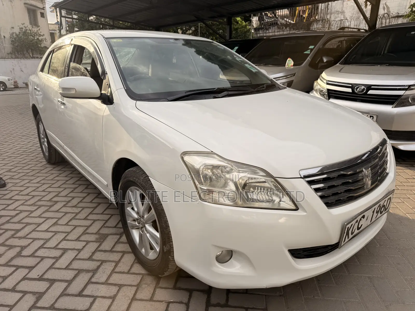 Toyota Premio 2009 White