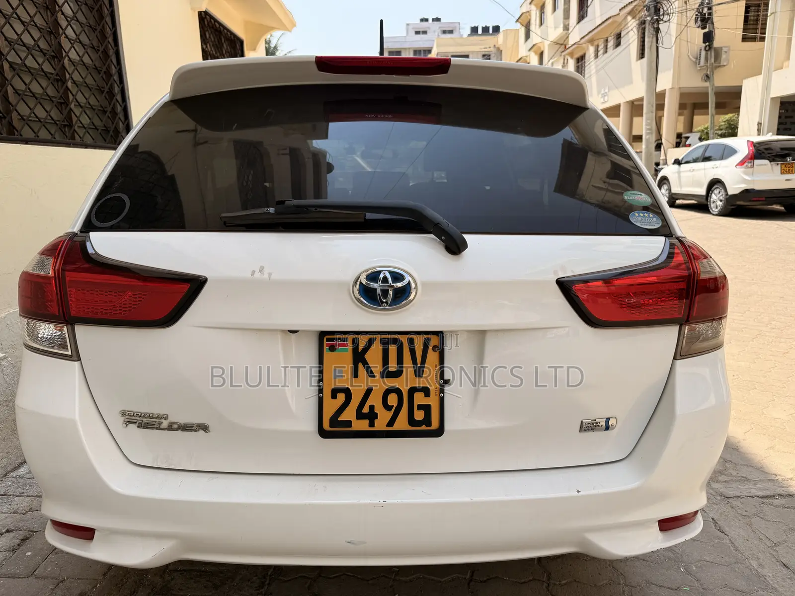 Toyota Corolla Fielder 2018 White
