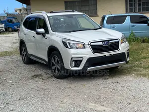 Subaru Forester 2019 White