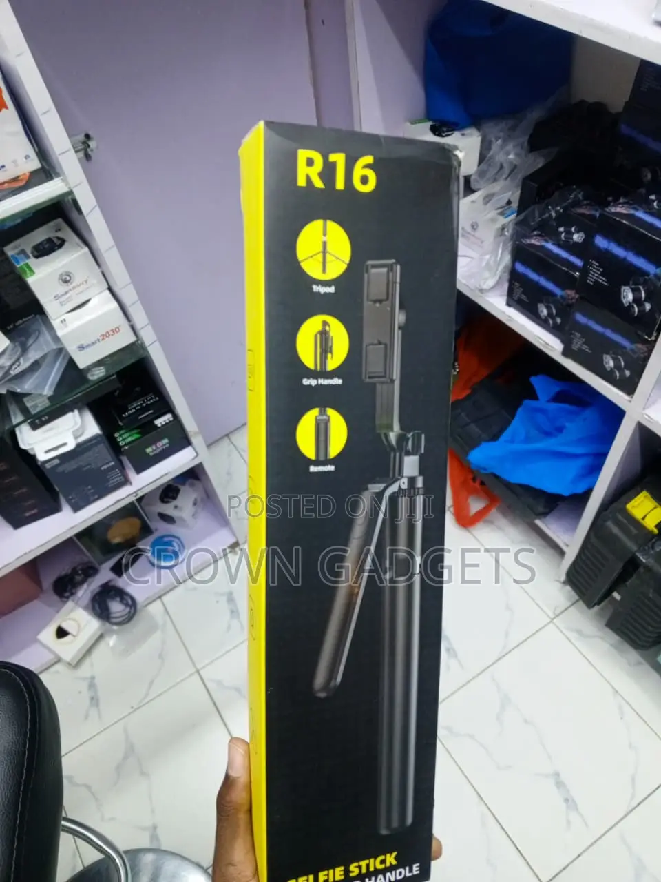 R16 Portable Selfie Stick Tripod for Photos Videos