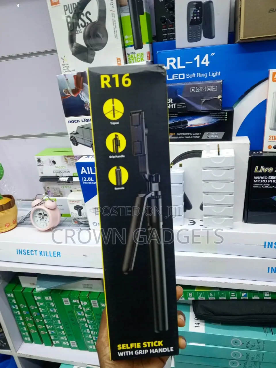 R16 Phone Tripod Selfie Stick for Vlogging Travel