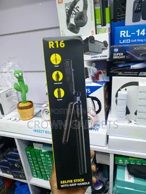 R16 Phone Tripod Selfie Stick for Vlogging Travel