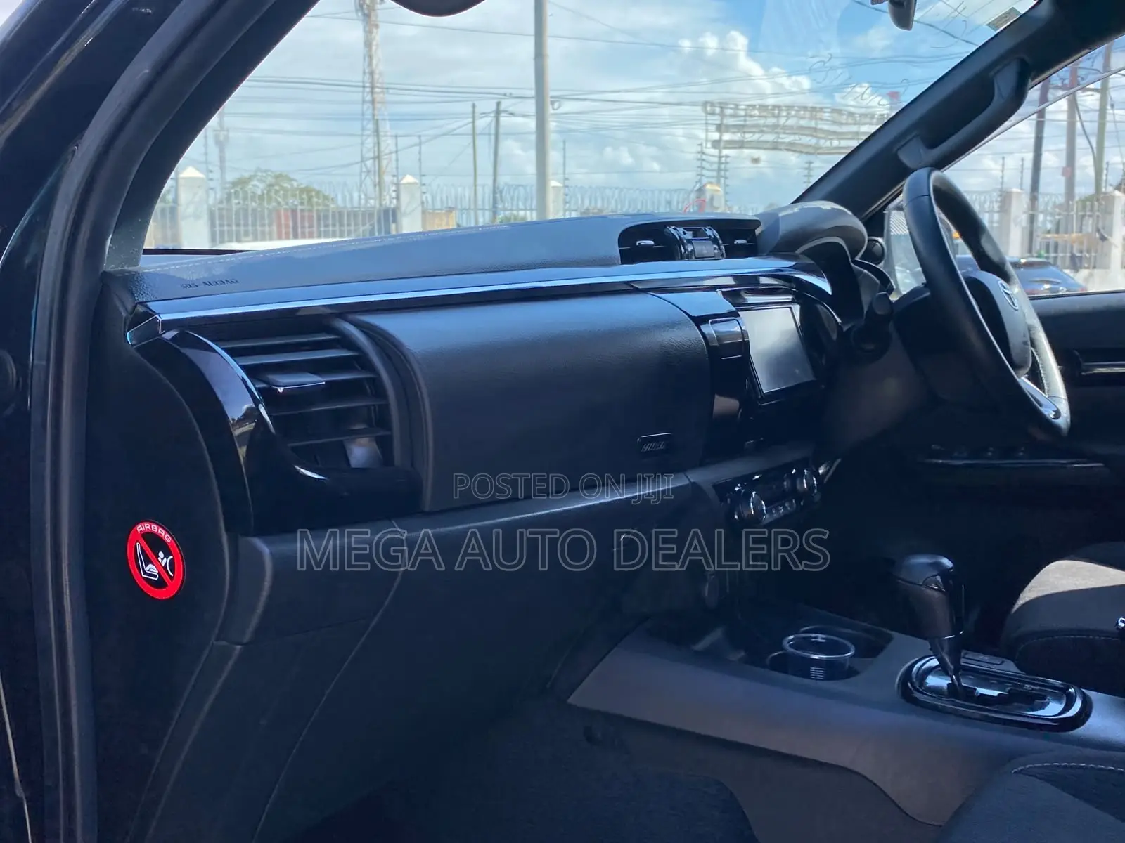 Toyota Hilux 2.4 Diesel 2020 Black