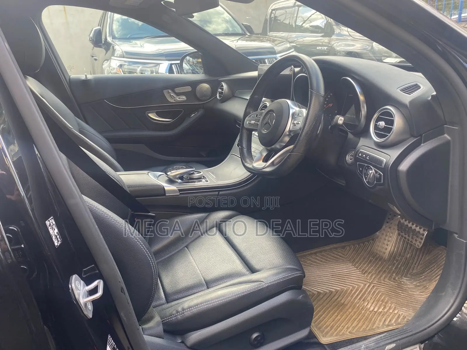 Mercedes-Benz C200 2019 Black