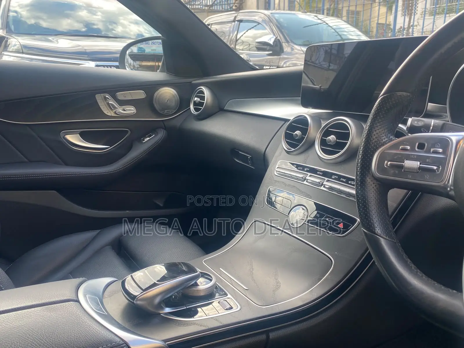 Mercedes-Benz C200 2019 Black