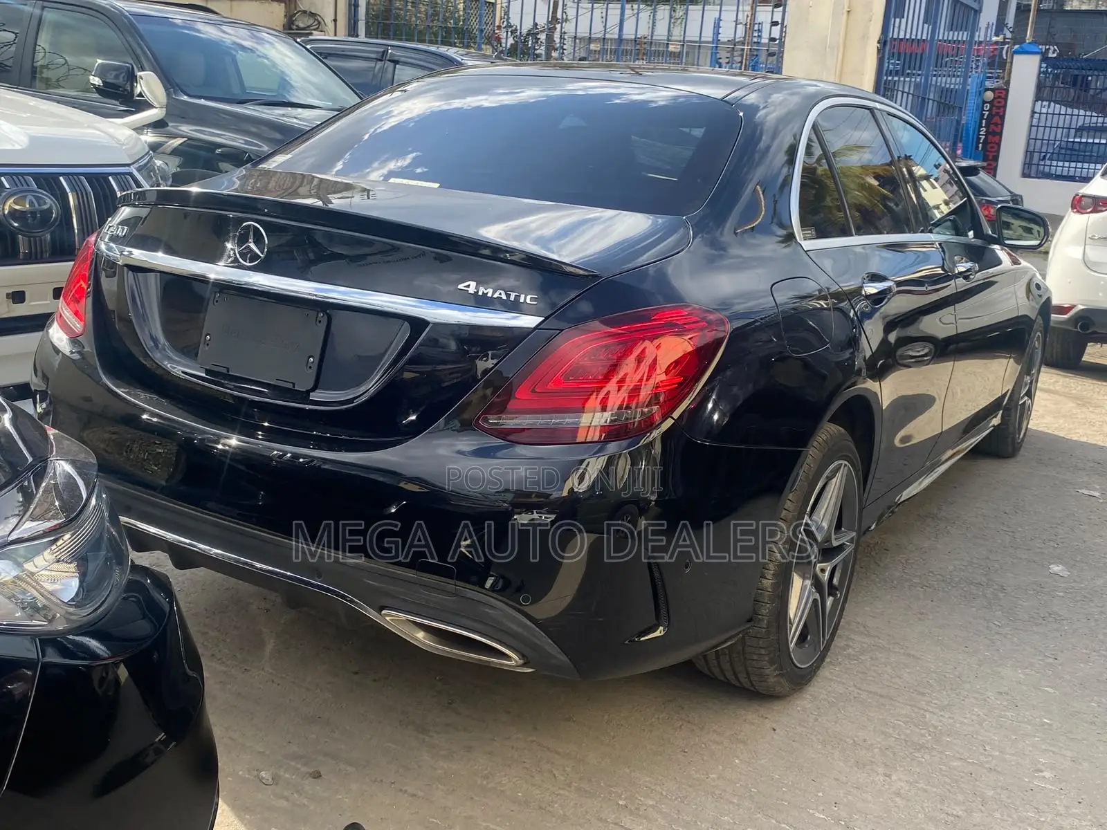 Mercedes-Benz C200 2019 Black