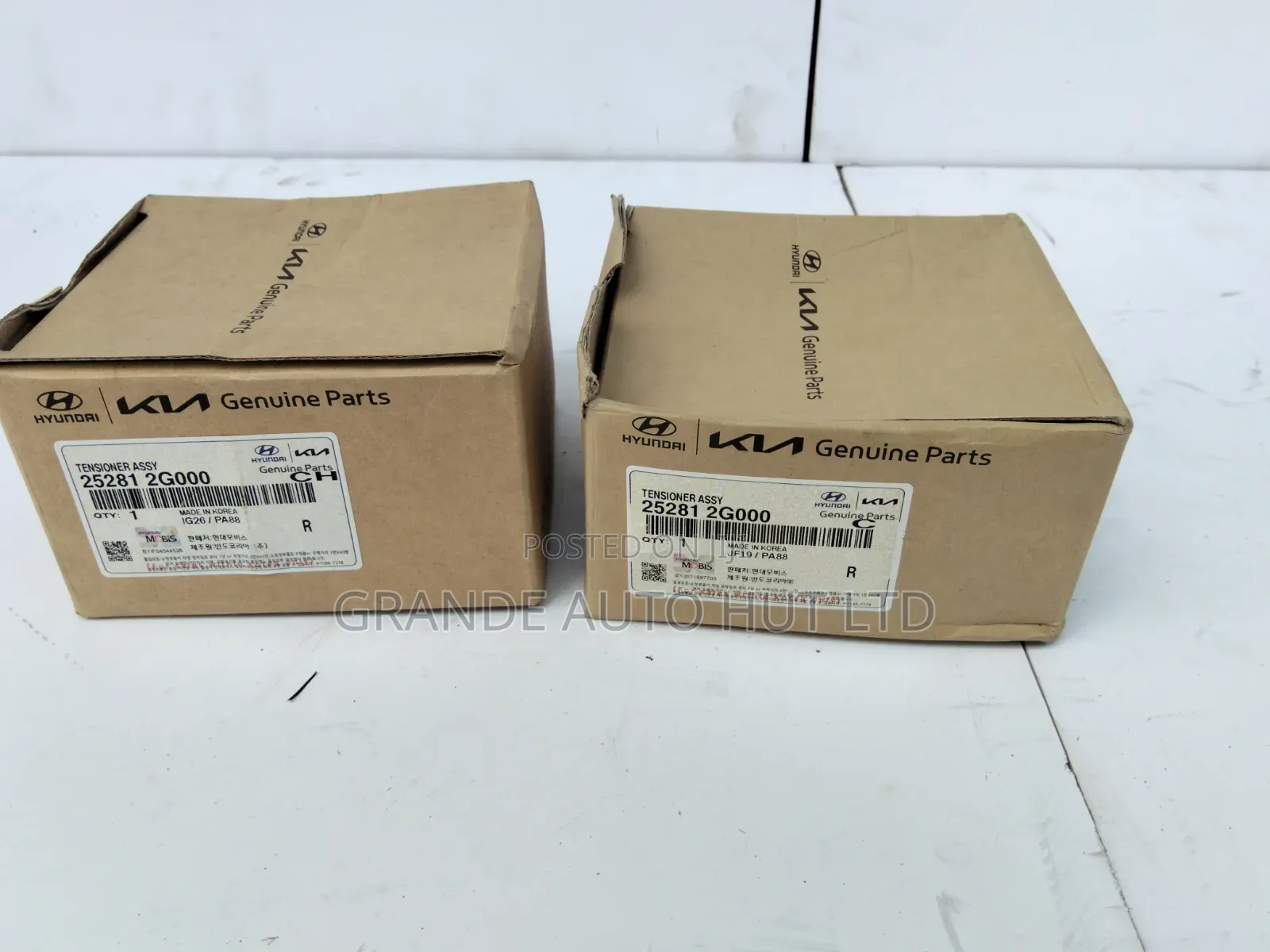 Fan Belt Tensioner Hyundai Santafe 2012 (Genuine)