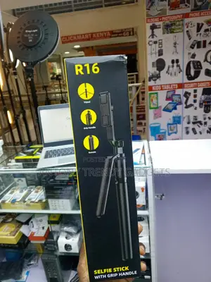 R16 Phone Tripod Stand for Vlogging Content Creation