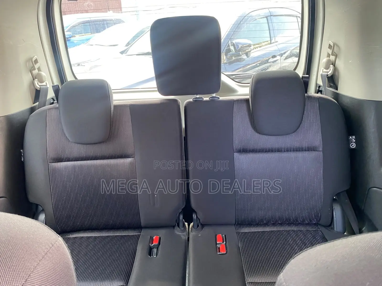 Nissan Serena 2019 White