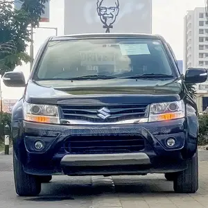 Suzuki Escudo 2015 Black