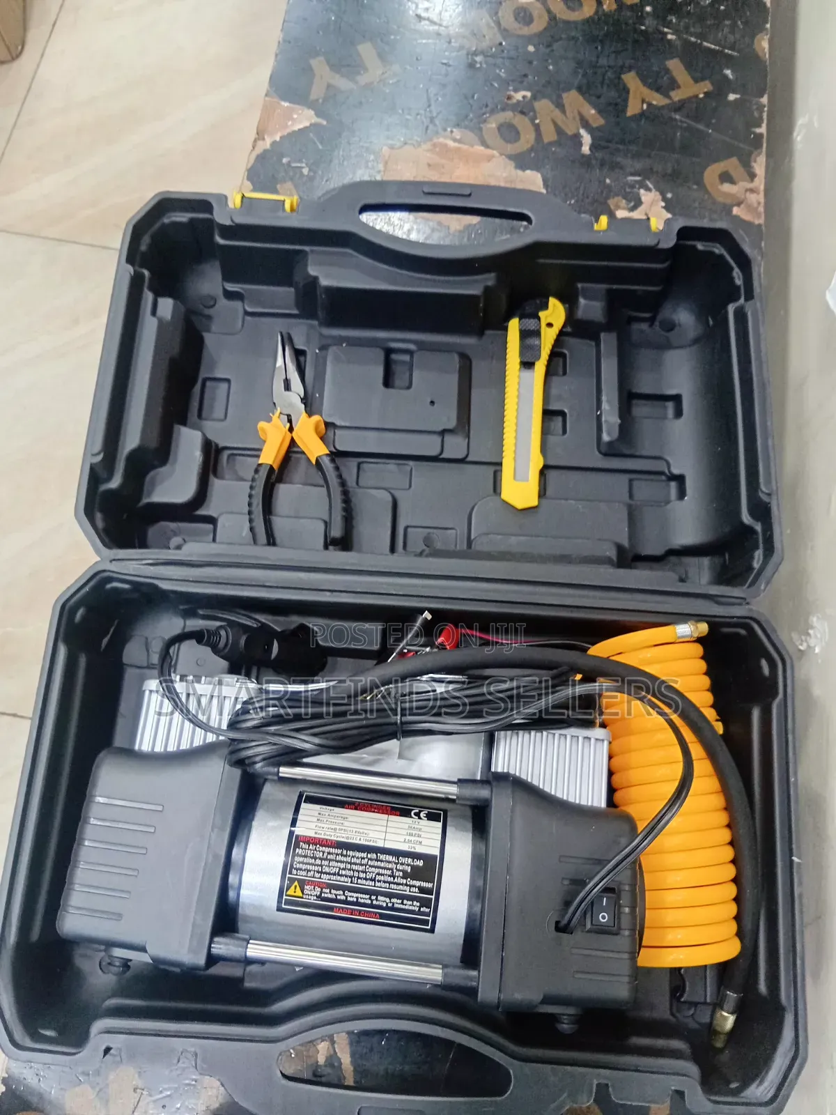 Air Compressor With Complete Tool Kit