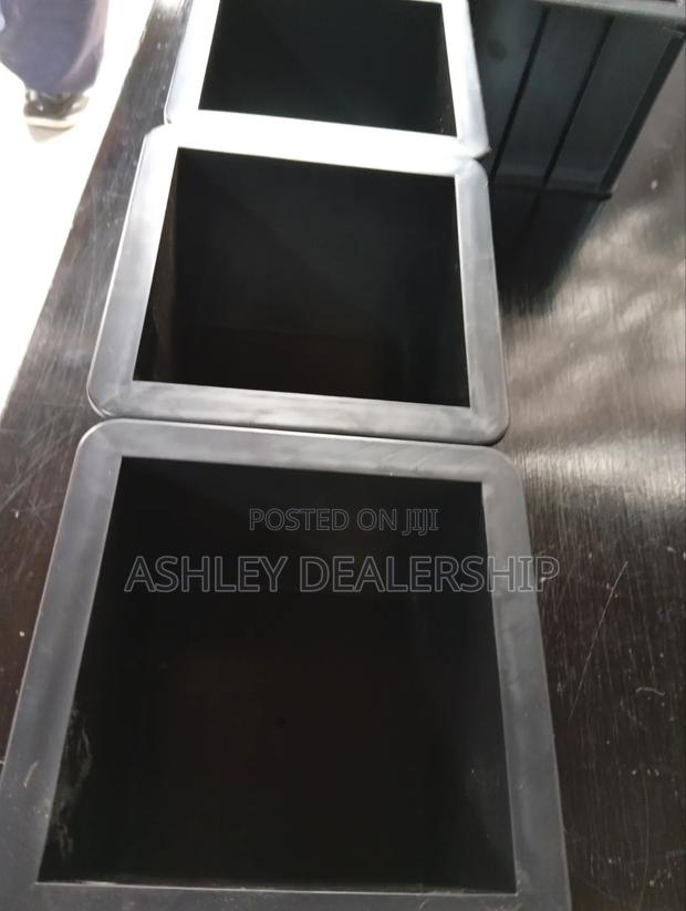 Plastic Cube Molds -for Concrete Testing - thumbnail 2