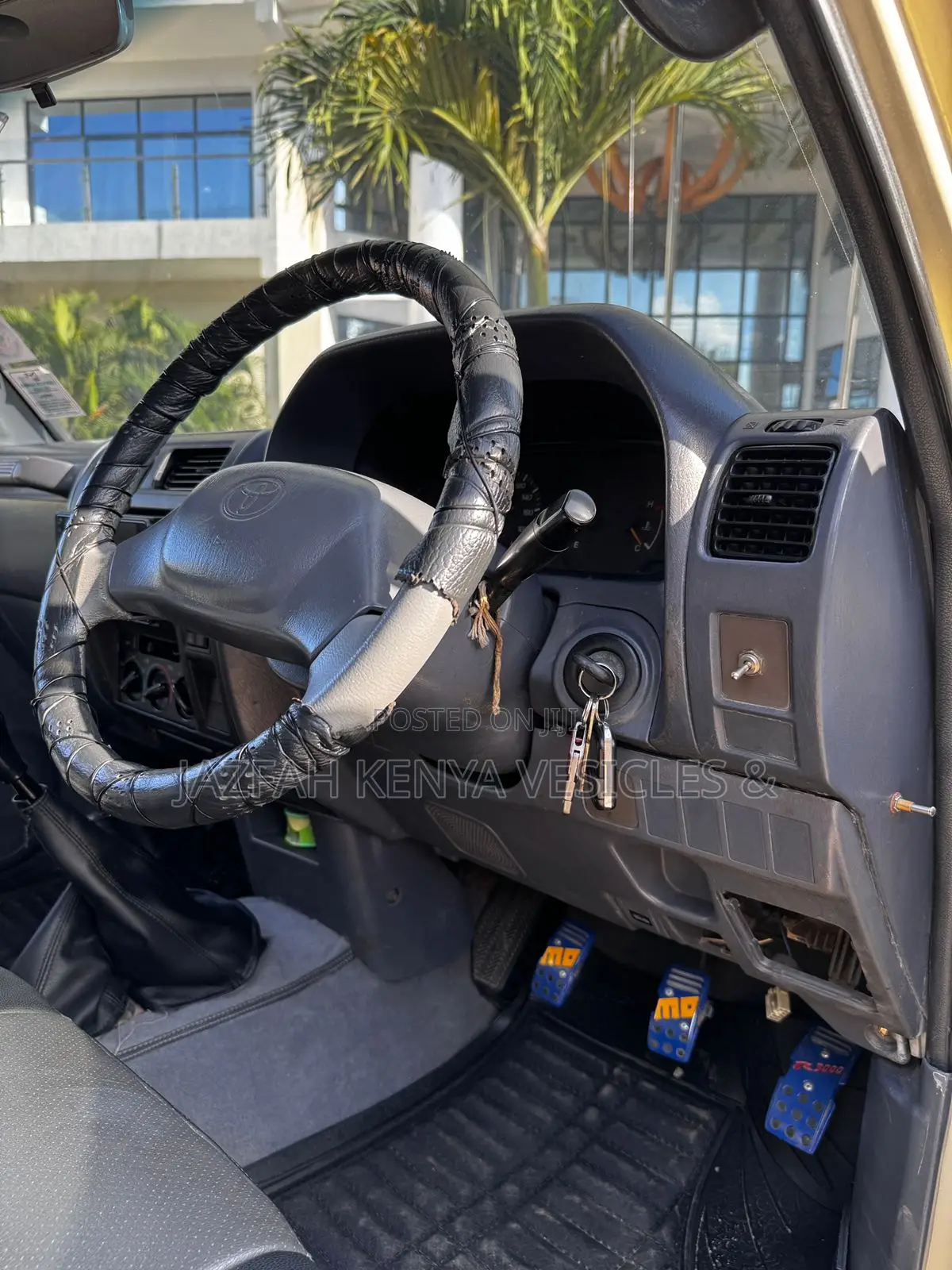 Toyota Land Cruiser Prado 2.7 16V 5dr 1998 Beige