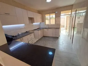 4bdrm Townhouse / Terrace in Syokimau, Mombasa Road for rent