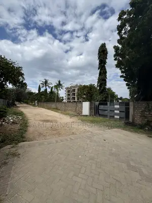 Prime One Acre Plot Mamba Area Nyali