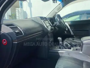 Toyota Land Cruiser Prado 2.8 2019 Black