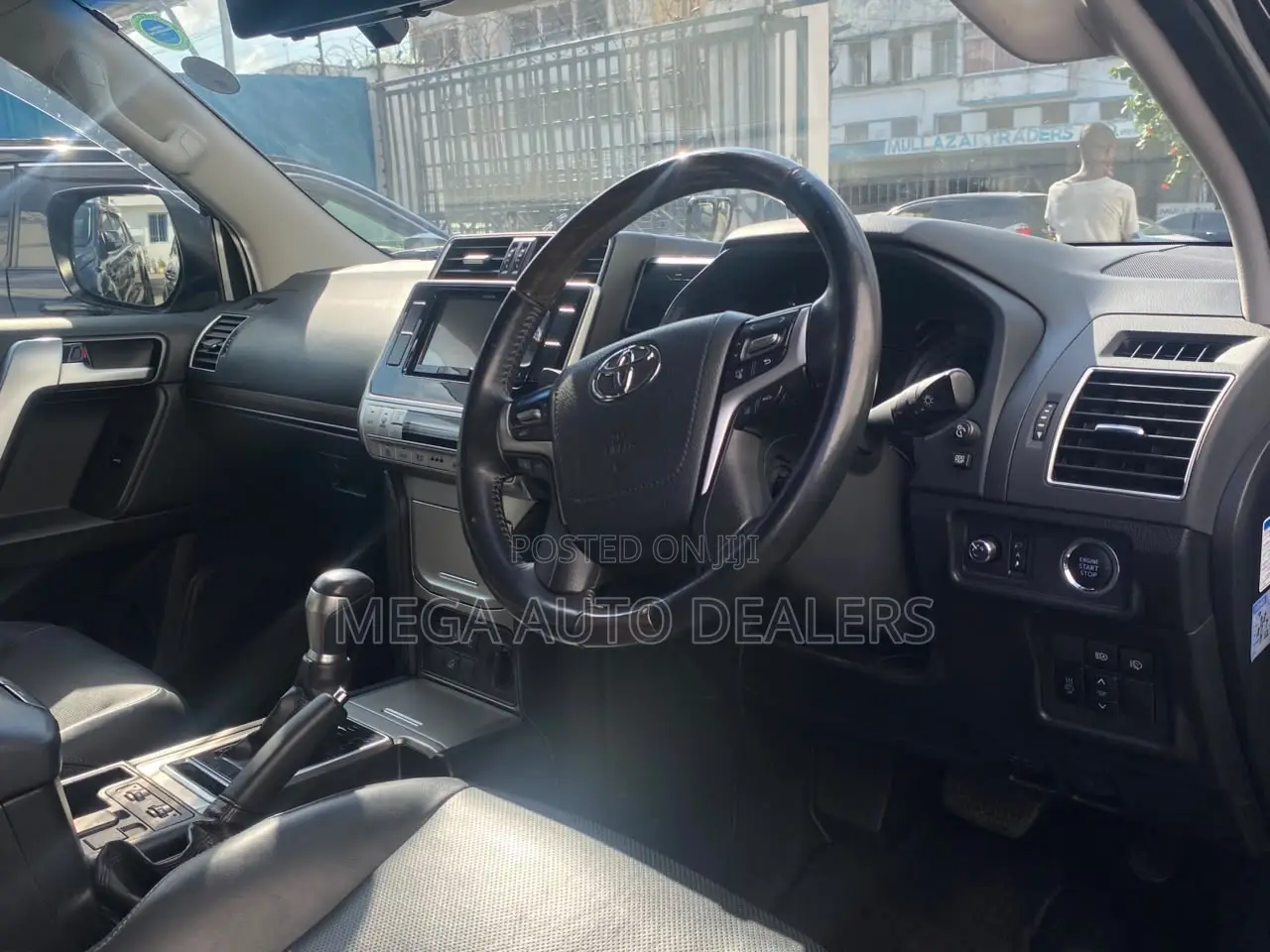 Toyota Land Cruiser Prado 2.8 2019 Black