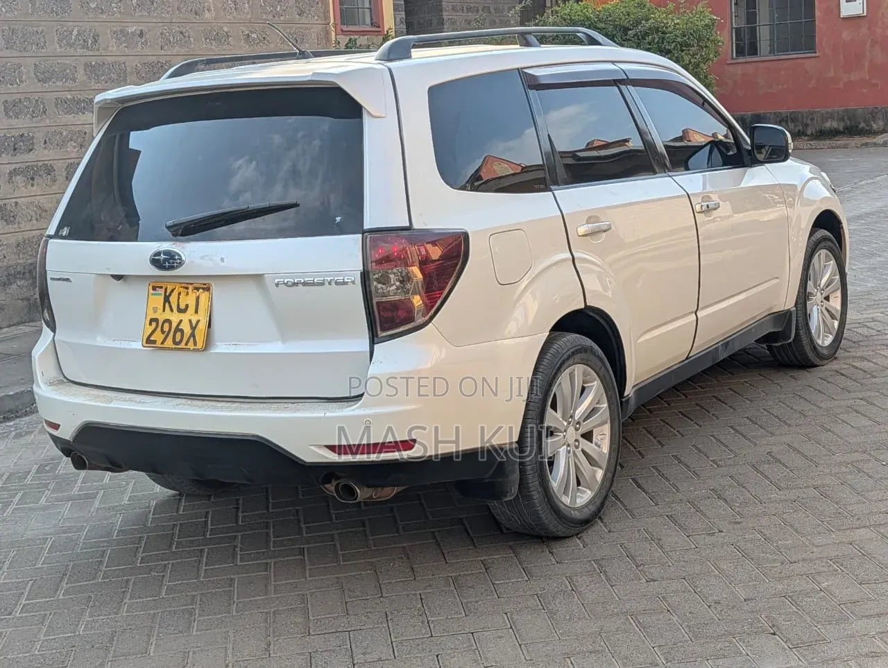 Subaru Forester 2012 White