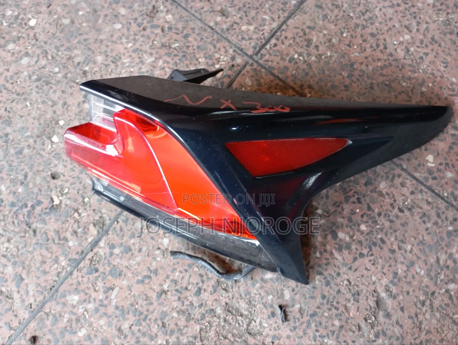 Lexus NX 300 Taillight