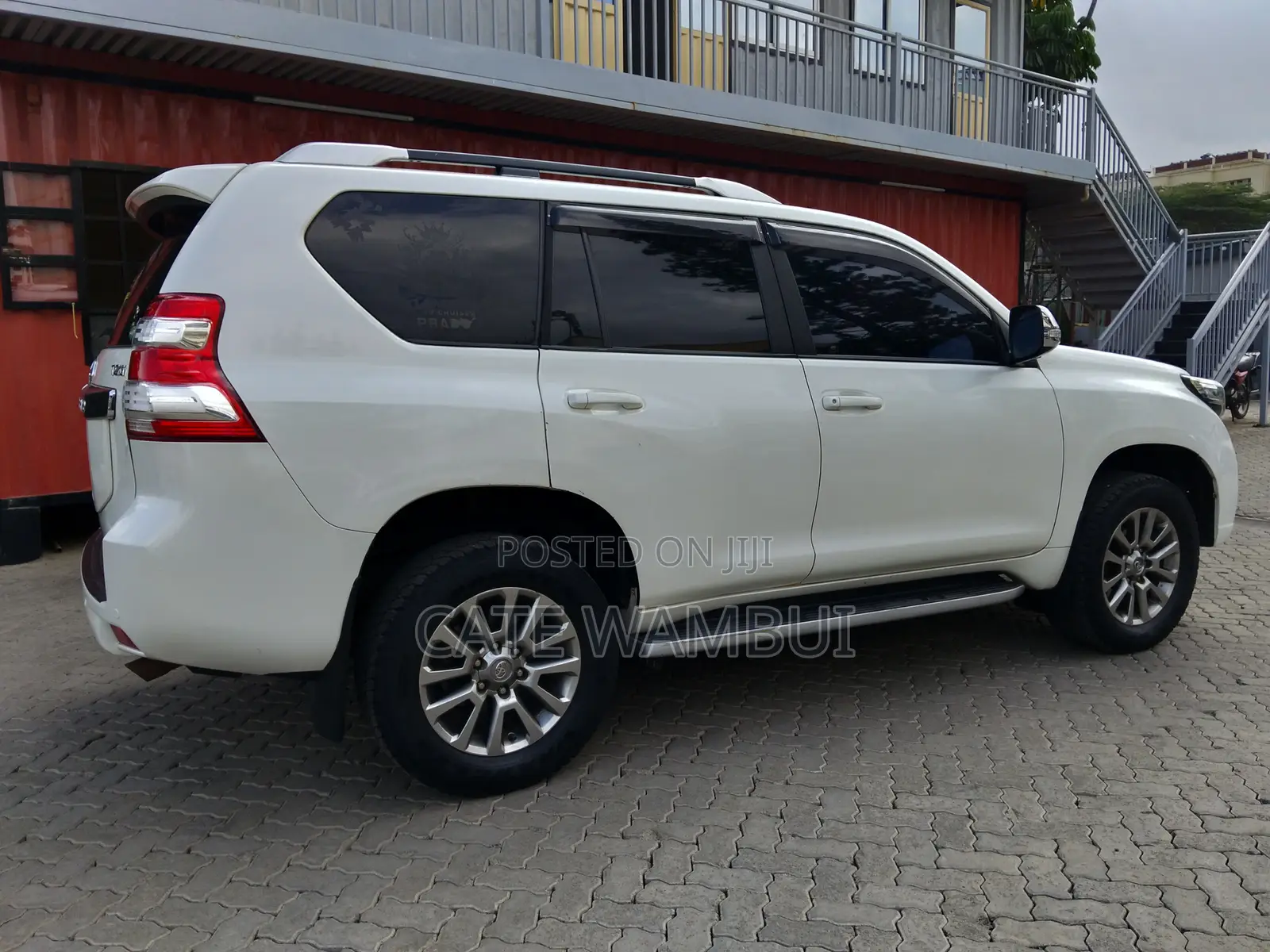 Toyota Land Cruiser Prado 2016 White