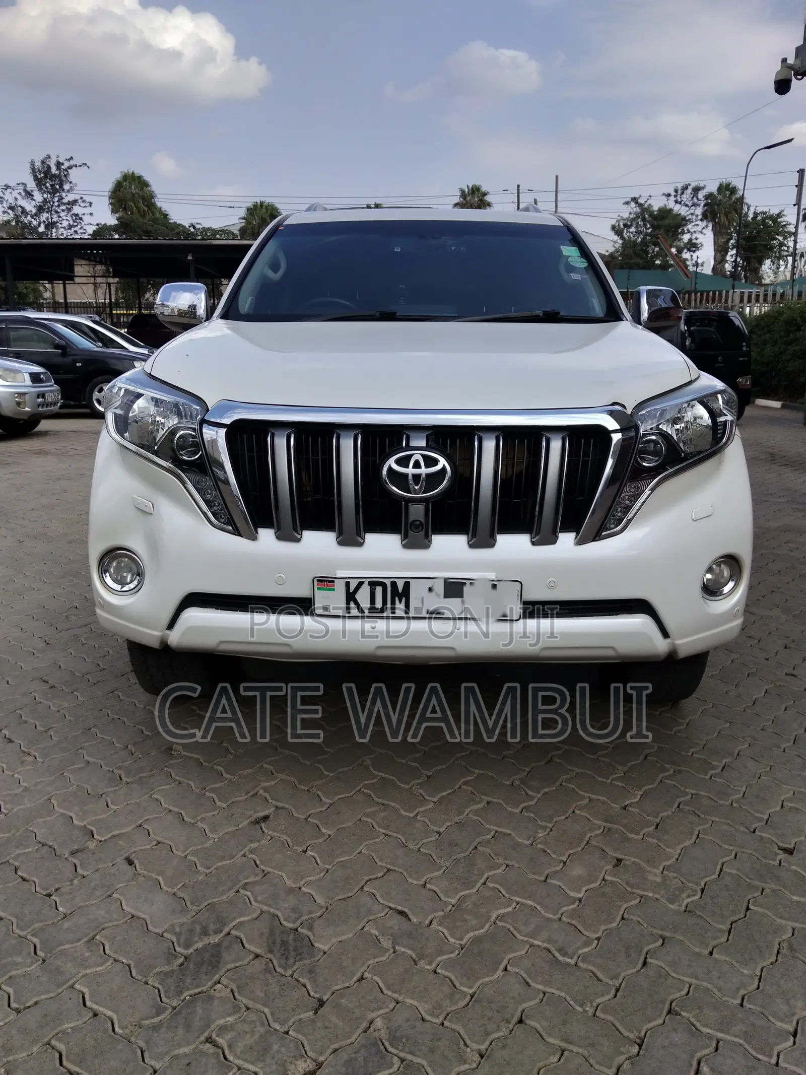 Toyota Land Cruiser Prado 2016 White