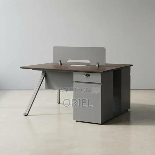 Office Workstation : 2-Seater Executive Working Workstation - thumbnail 4