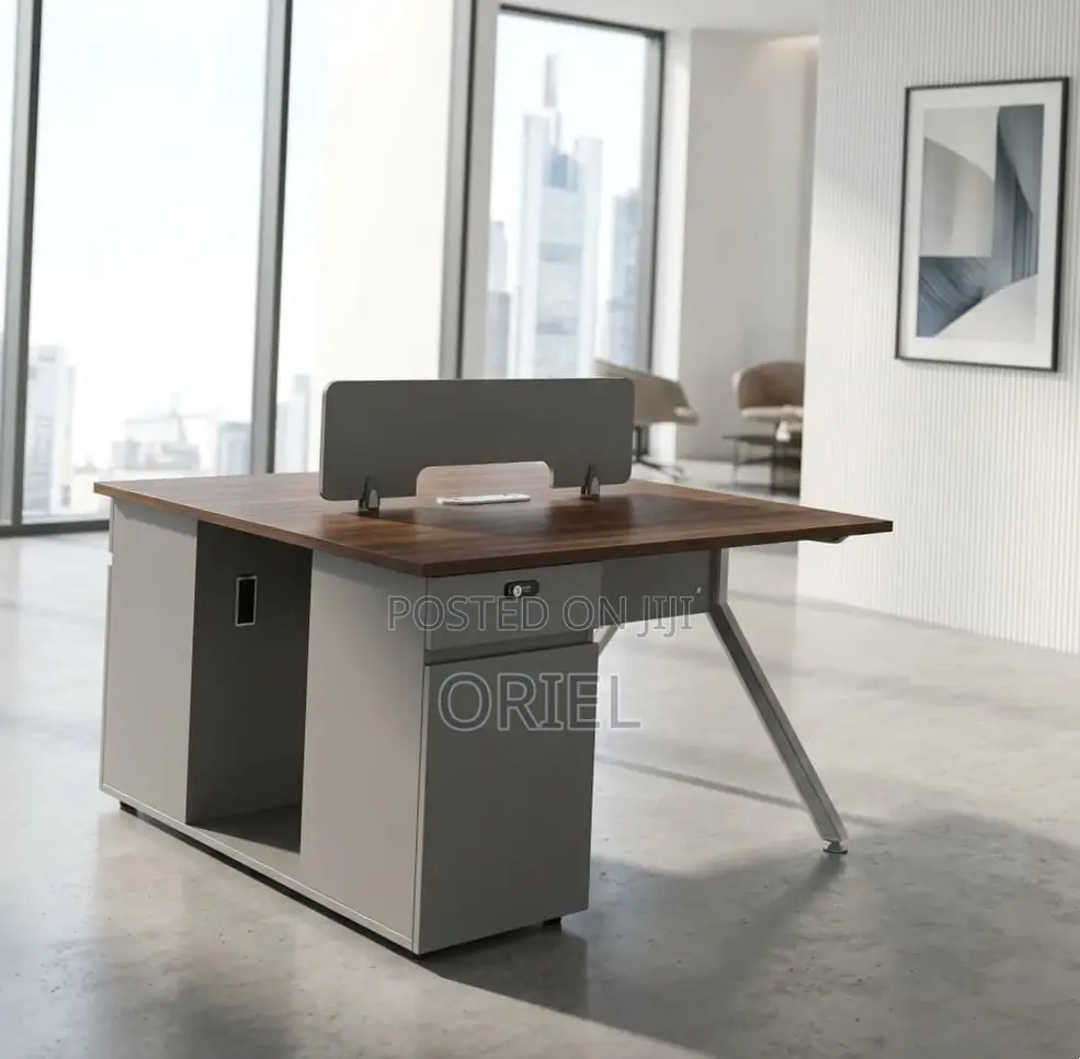 Office Workstation : 2-Seater Executive Working Workstation