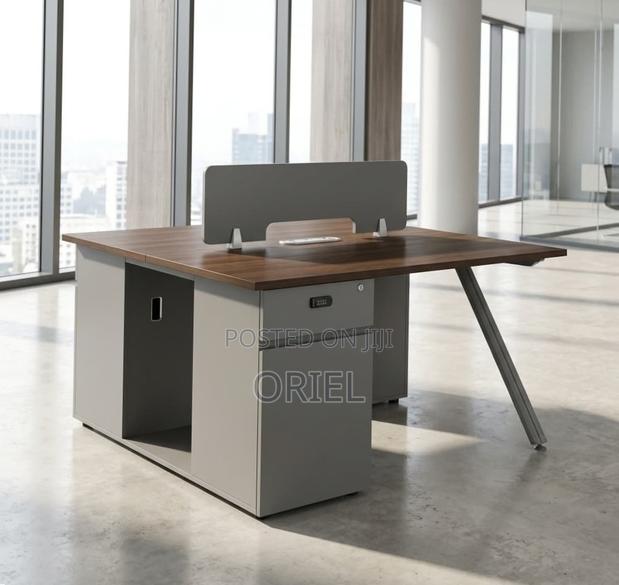 Office Workstation : 2-Seater Executive Working Workstation - thumbnail 7