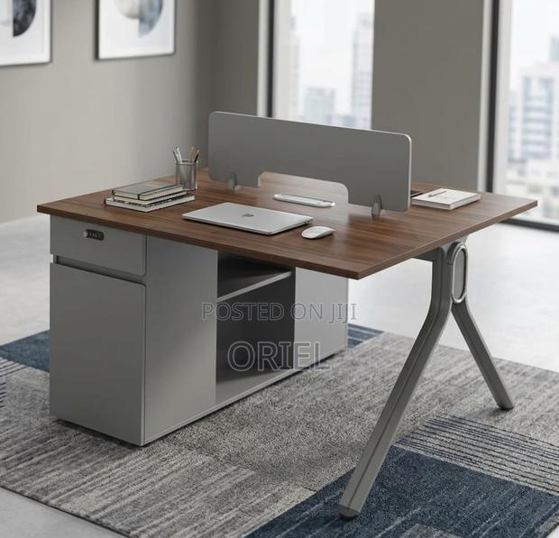 Office Workstation : 2-Seater Executive Working Workstation - thumbnail 8