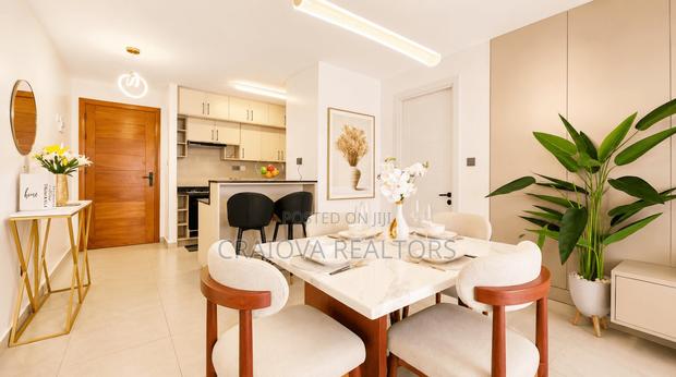 3bdrm Apartment in Gateway Mall Area for sale - thumbnail 3