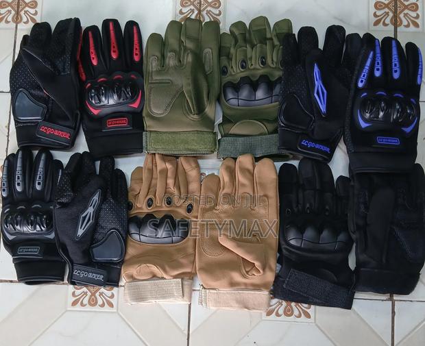 Riding Gloves