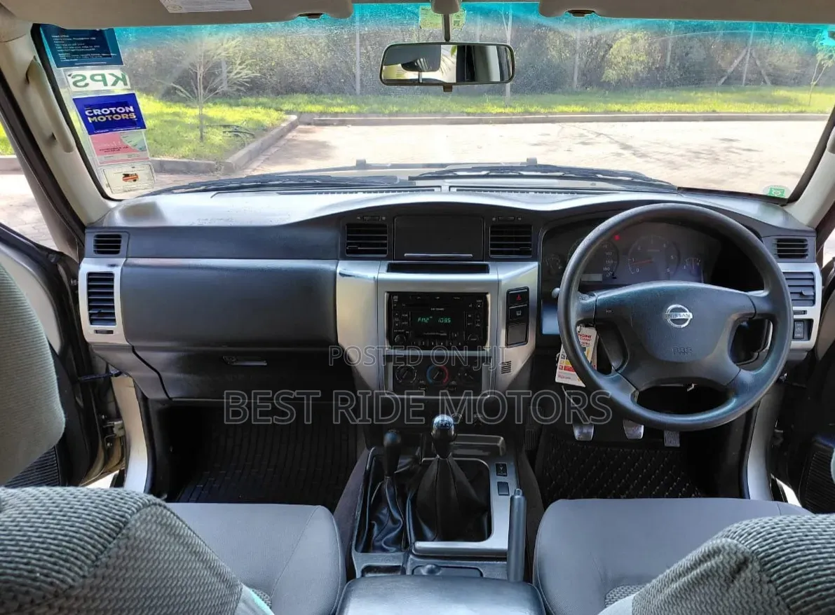 Nissan Patrol 2008 Silver