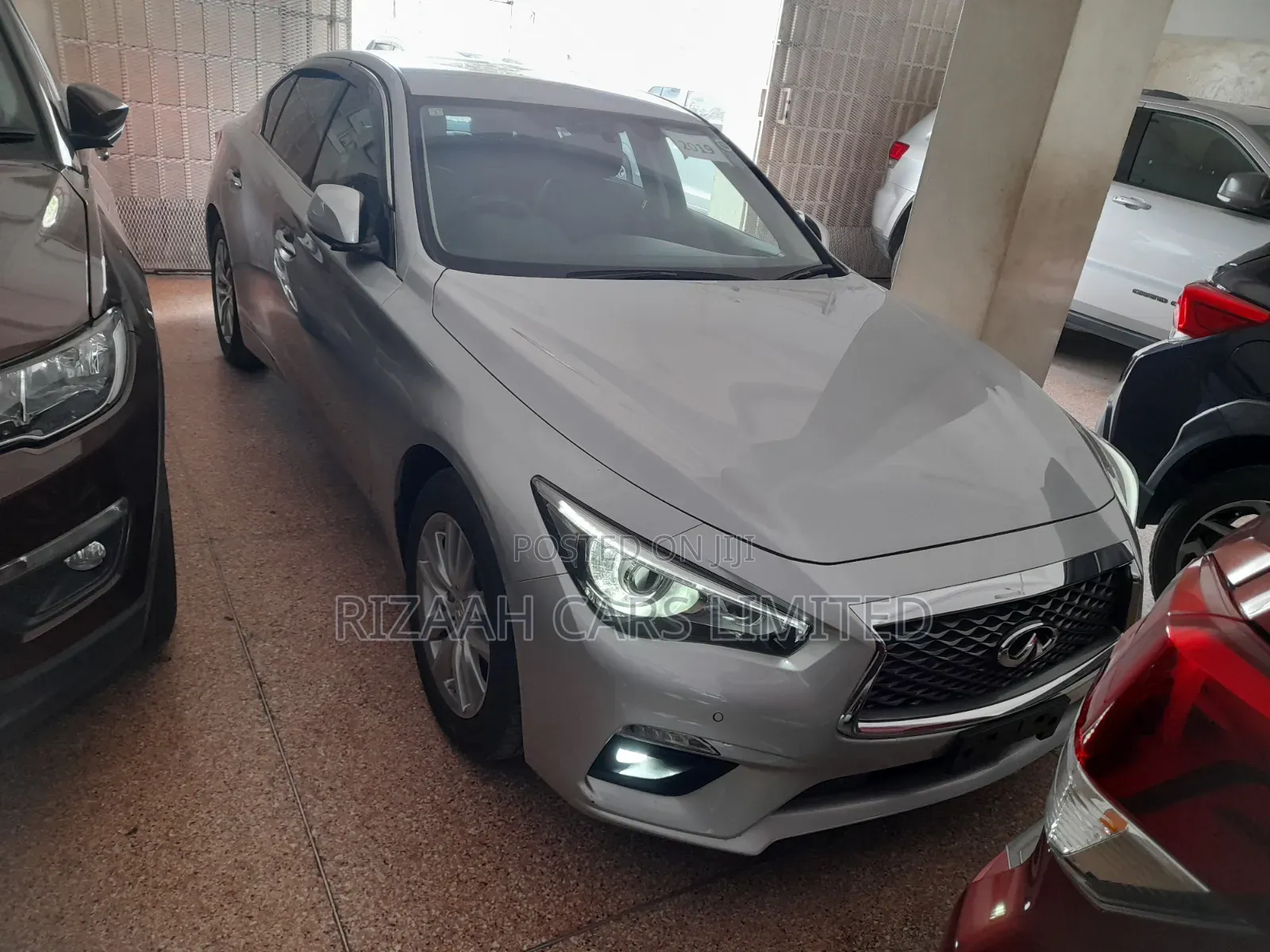 Nissan Skyline 2019 Blue