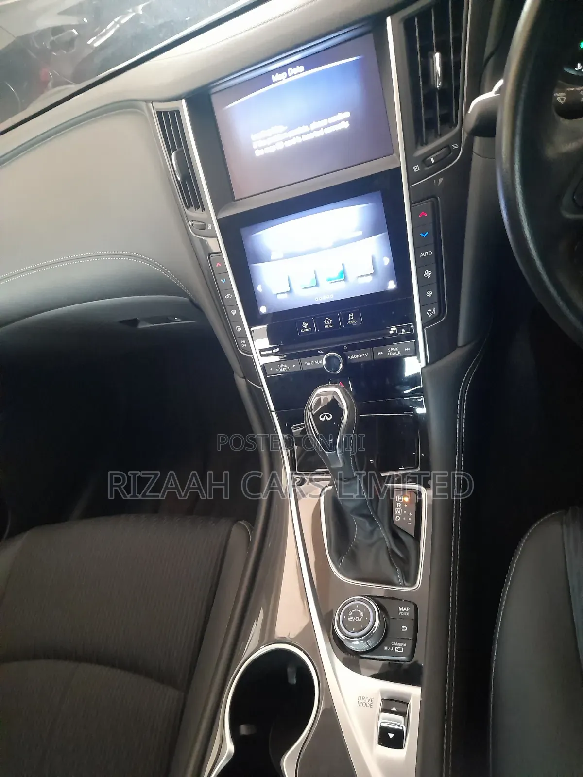 Nissan Skyline 2019 Blue