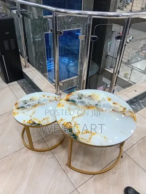 Nesting Coffee Table (Glass Effect)