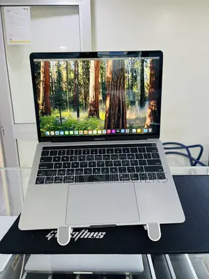 Laptop Apple MacBook Pro 2019 8GB Intel Core i5 SSD 256GB