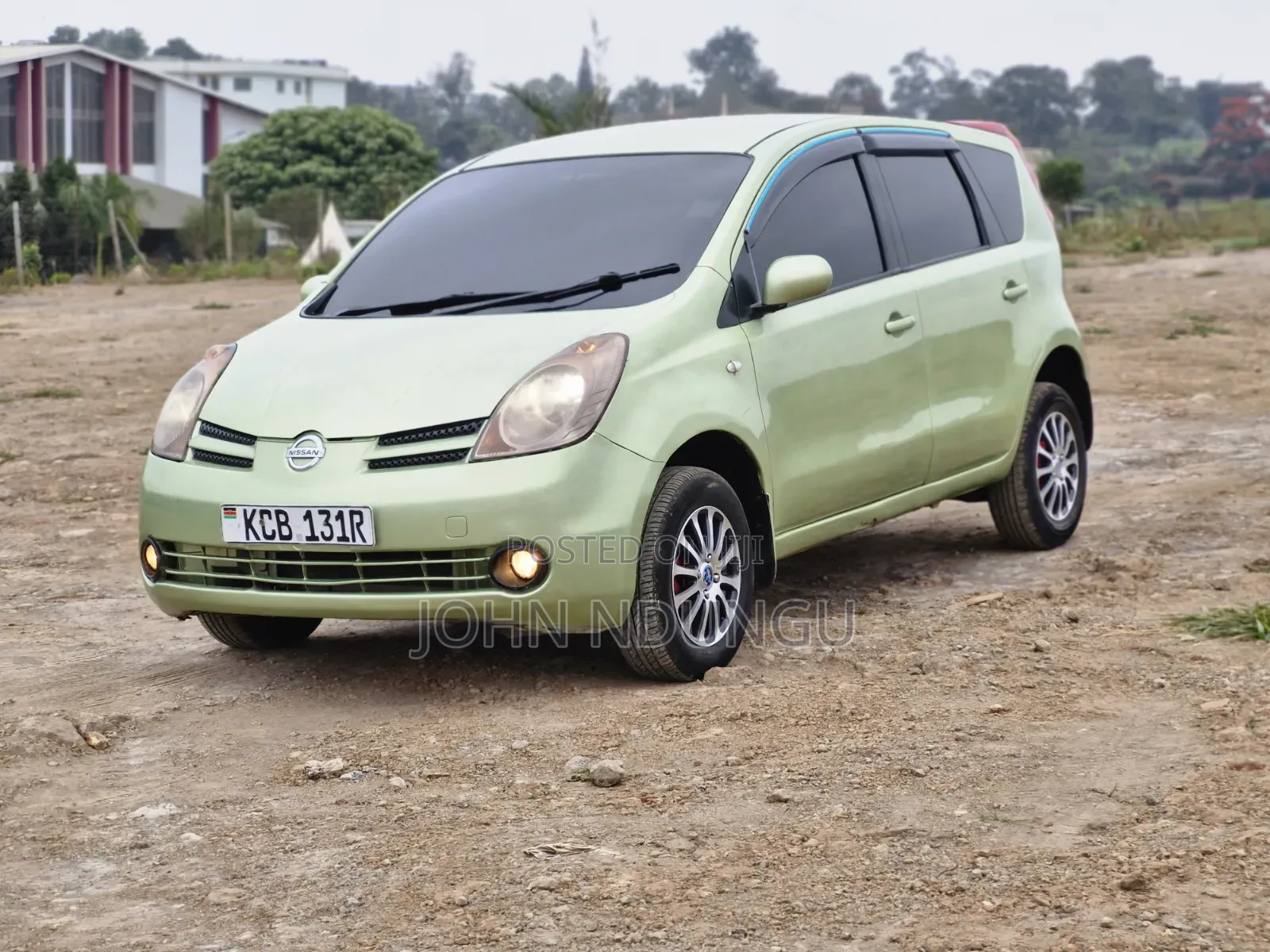 Nissan Note 2009 Green